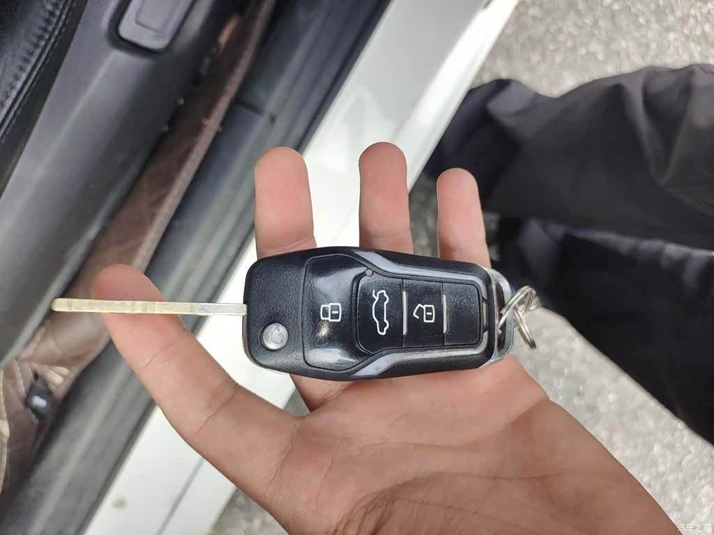 Kia K2, 2017 12