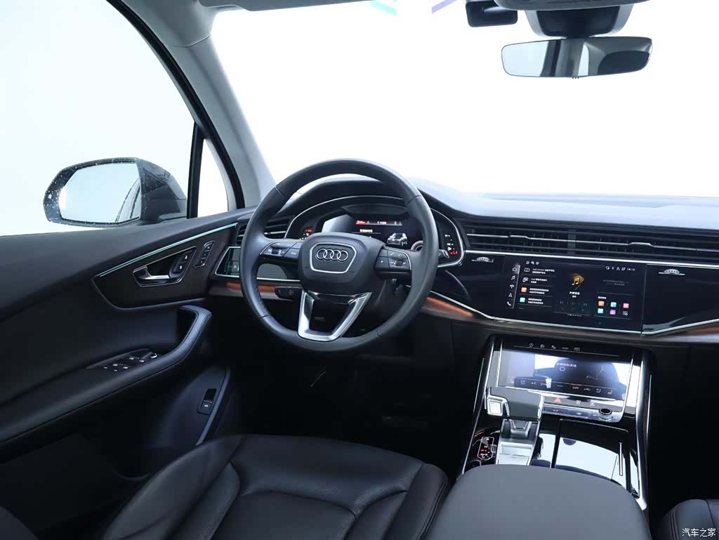 Audi Q7, 2023 14