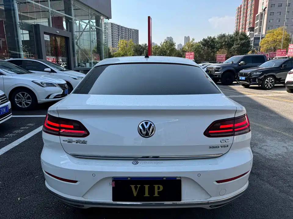 Volkswagen CC