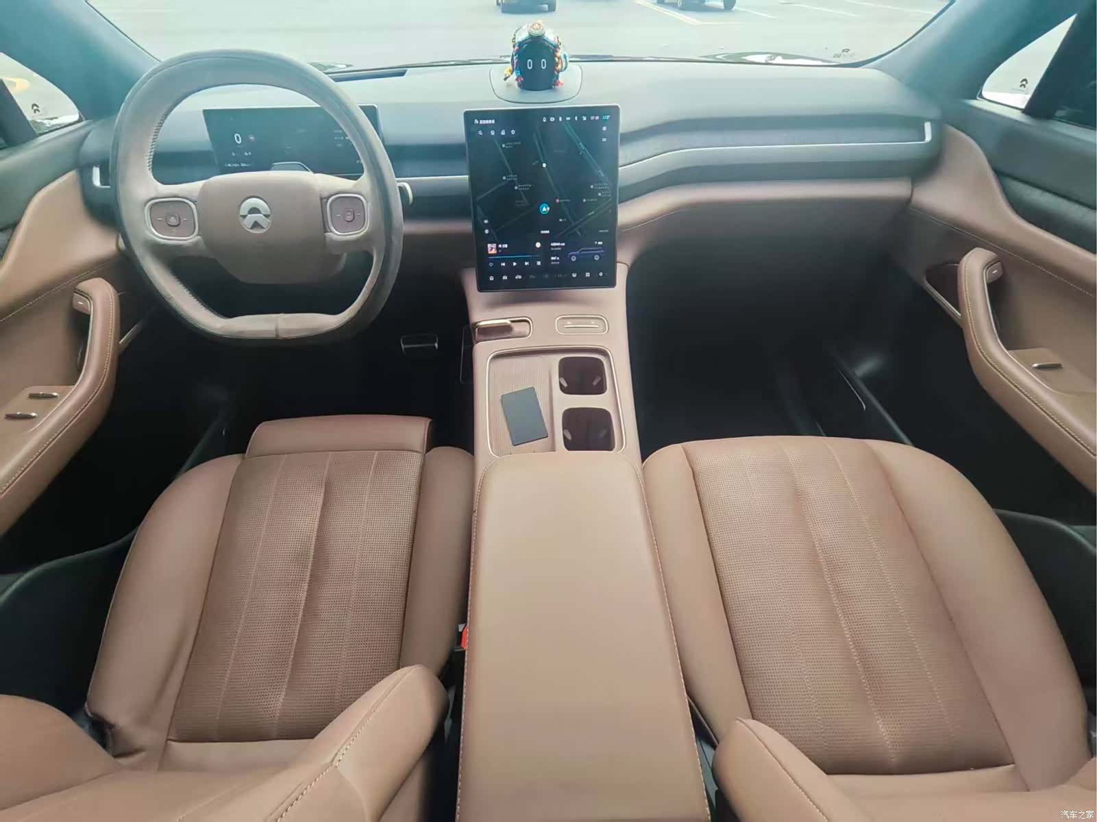 NIO ES8, 2023 10