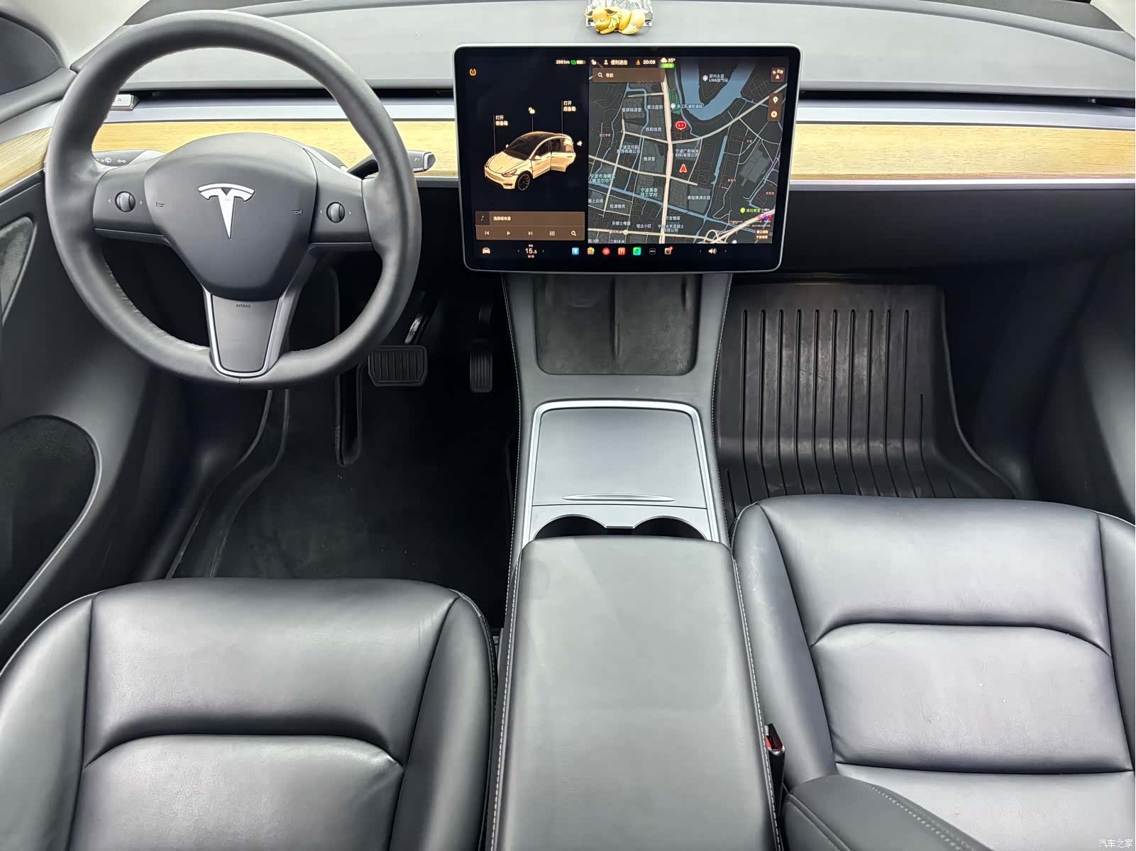 Tesla Model Y, 2022 8