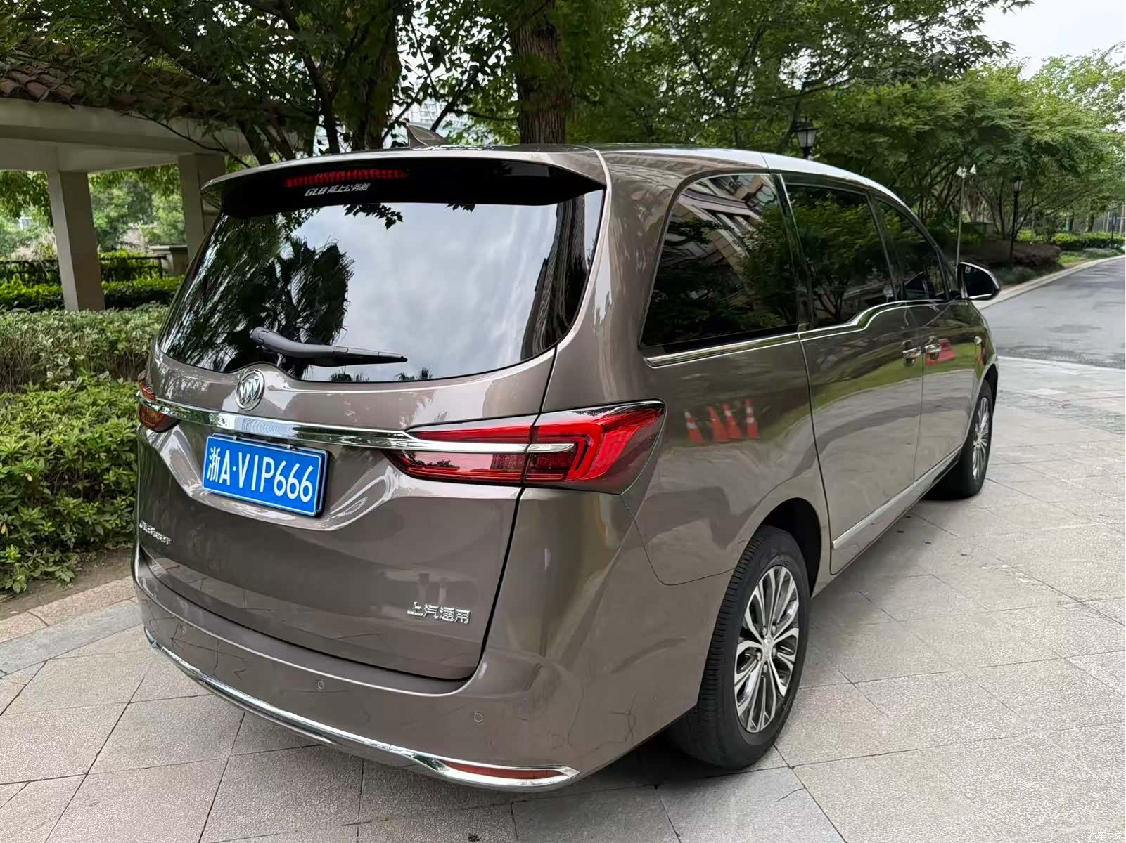 Buick GL8, 2021 7