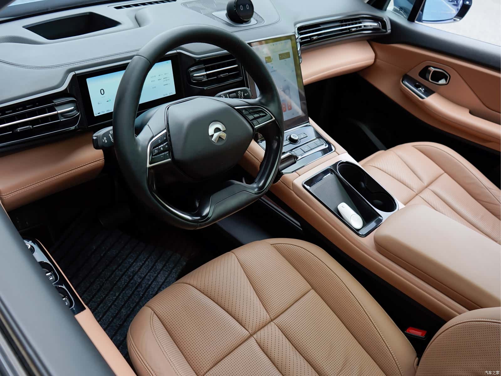 NIO ES8, 2018 11