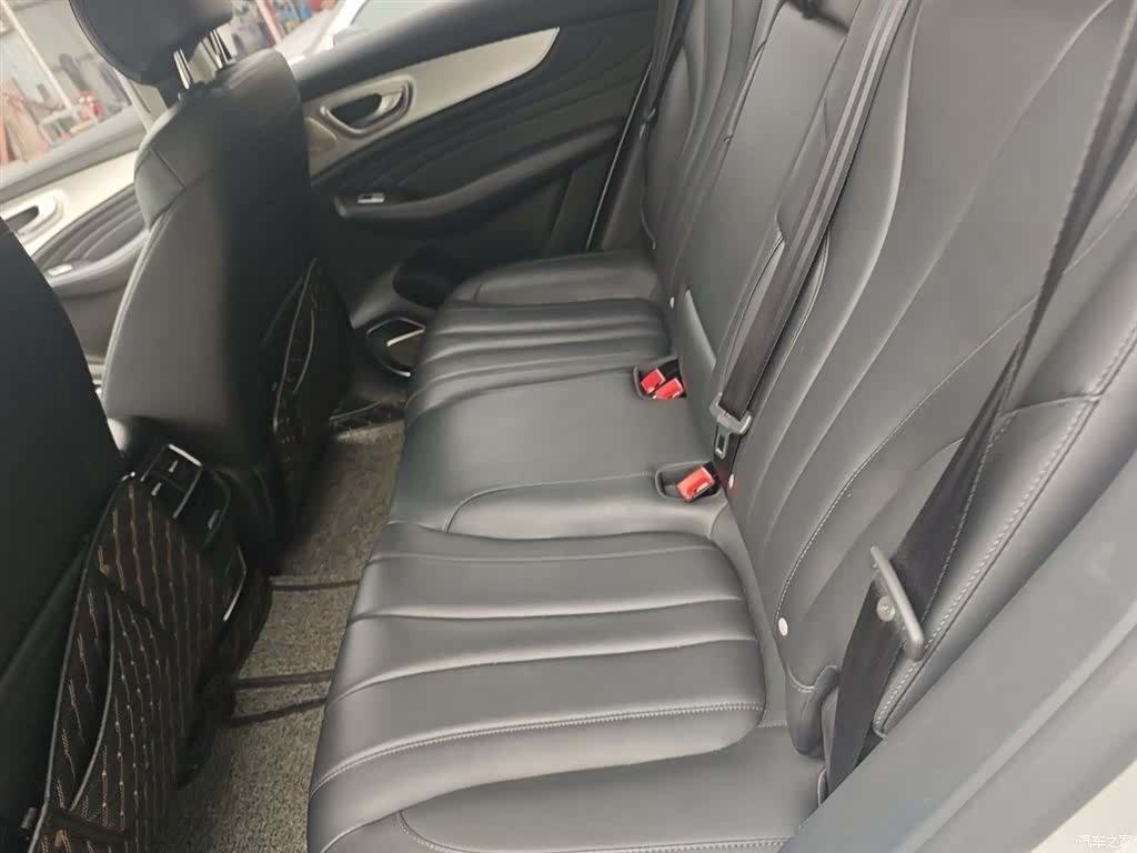 Roewe RX5, 2020 15