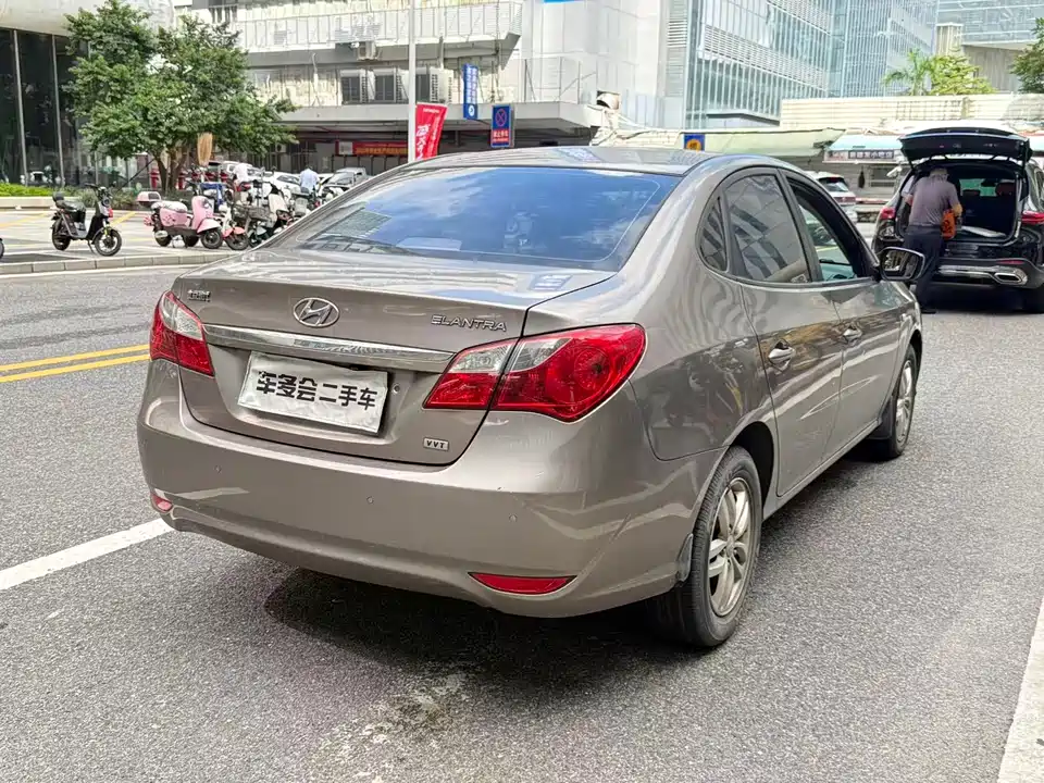 Hyundai Yuedong