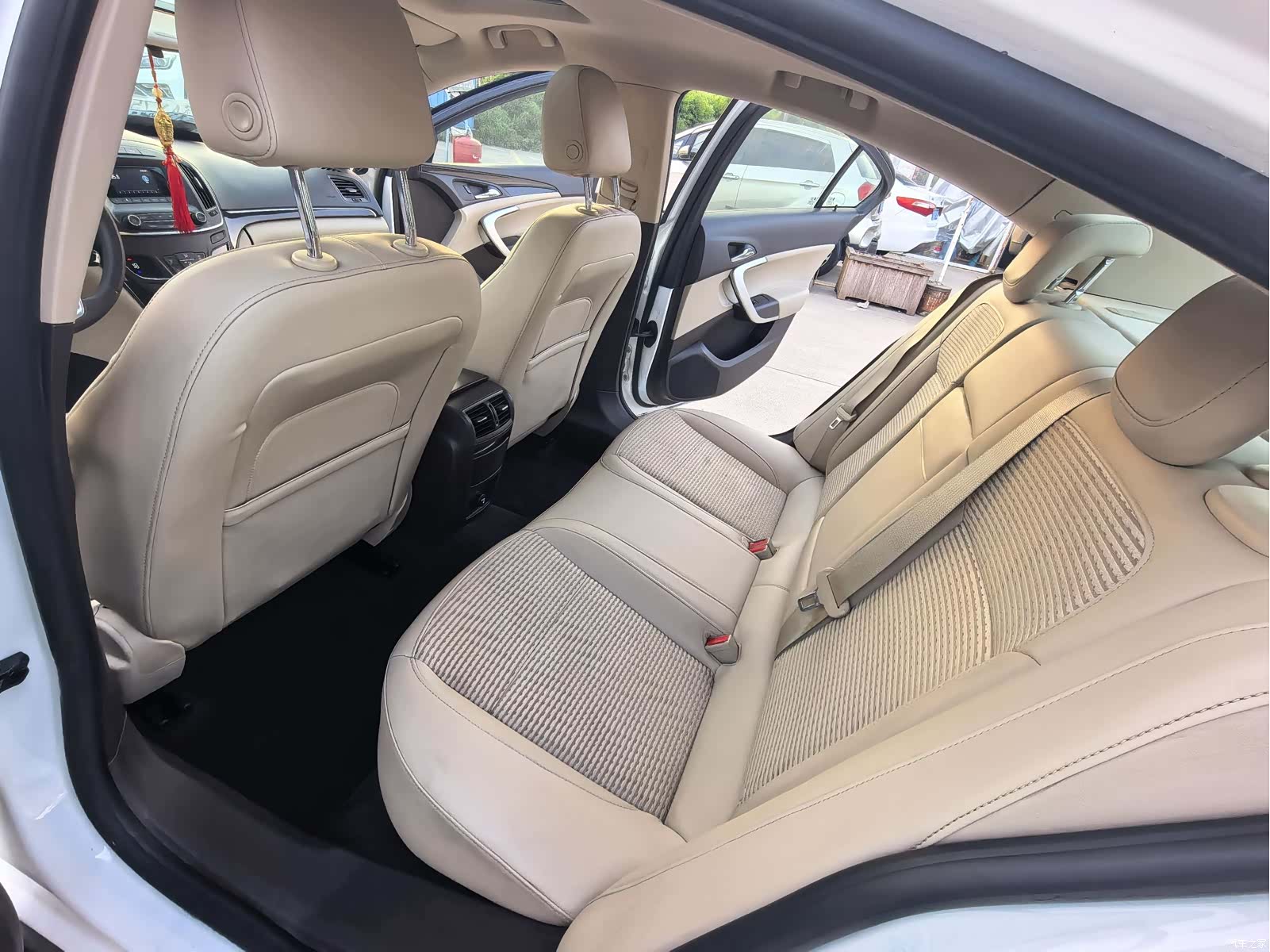 Buick Regal, 2014 все фото