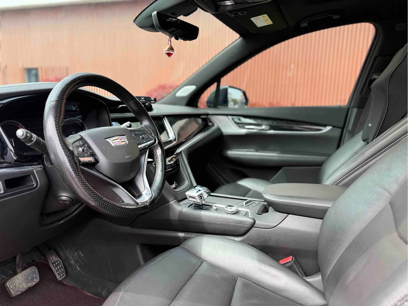 Cadillac XT6, 2022 19