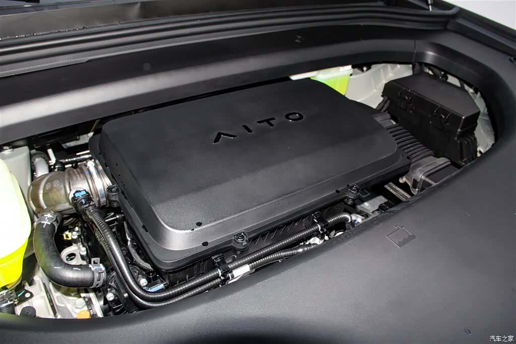 AITO M8, 2025 13