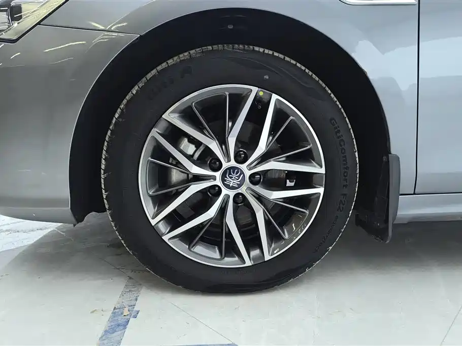 BYD Qin Yuan