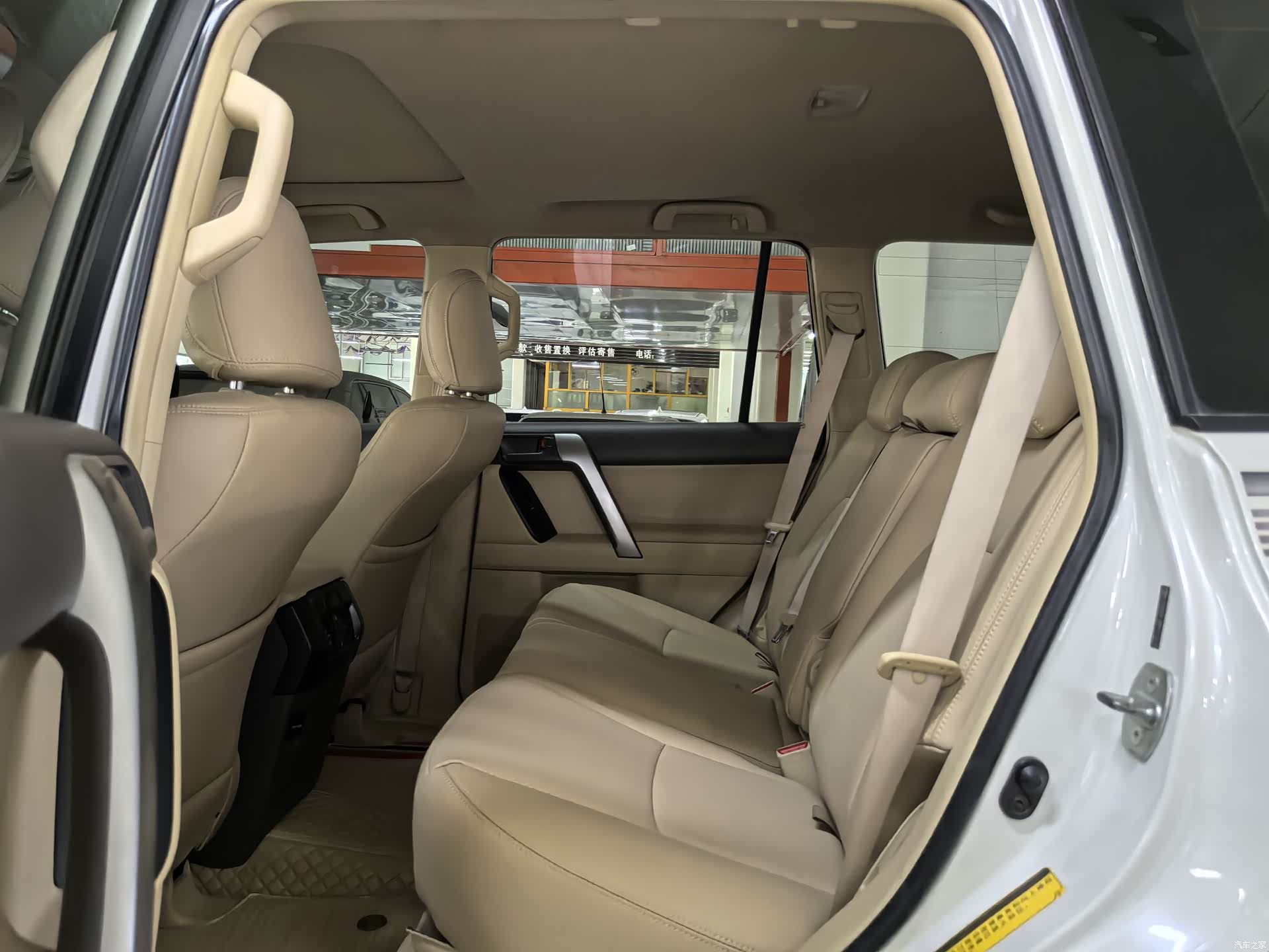 Toyota Prado, 2014 9