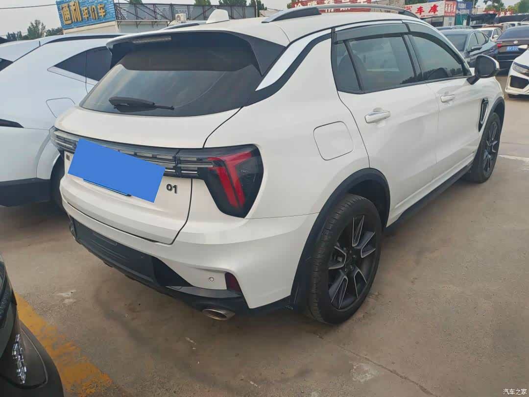 Lynk & Co 01, 2024 8