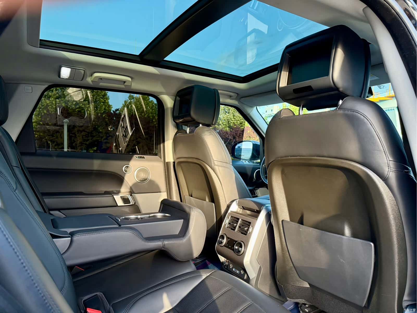Land Rover Range Rover, 2018 15