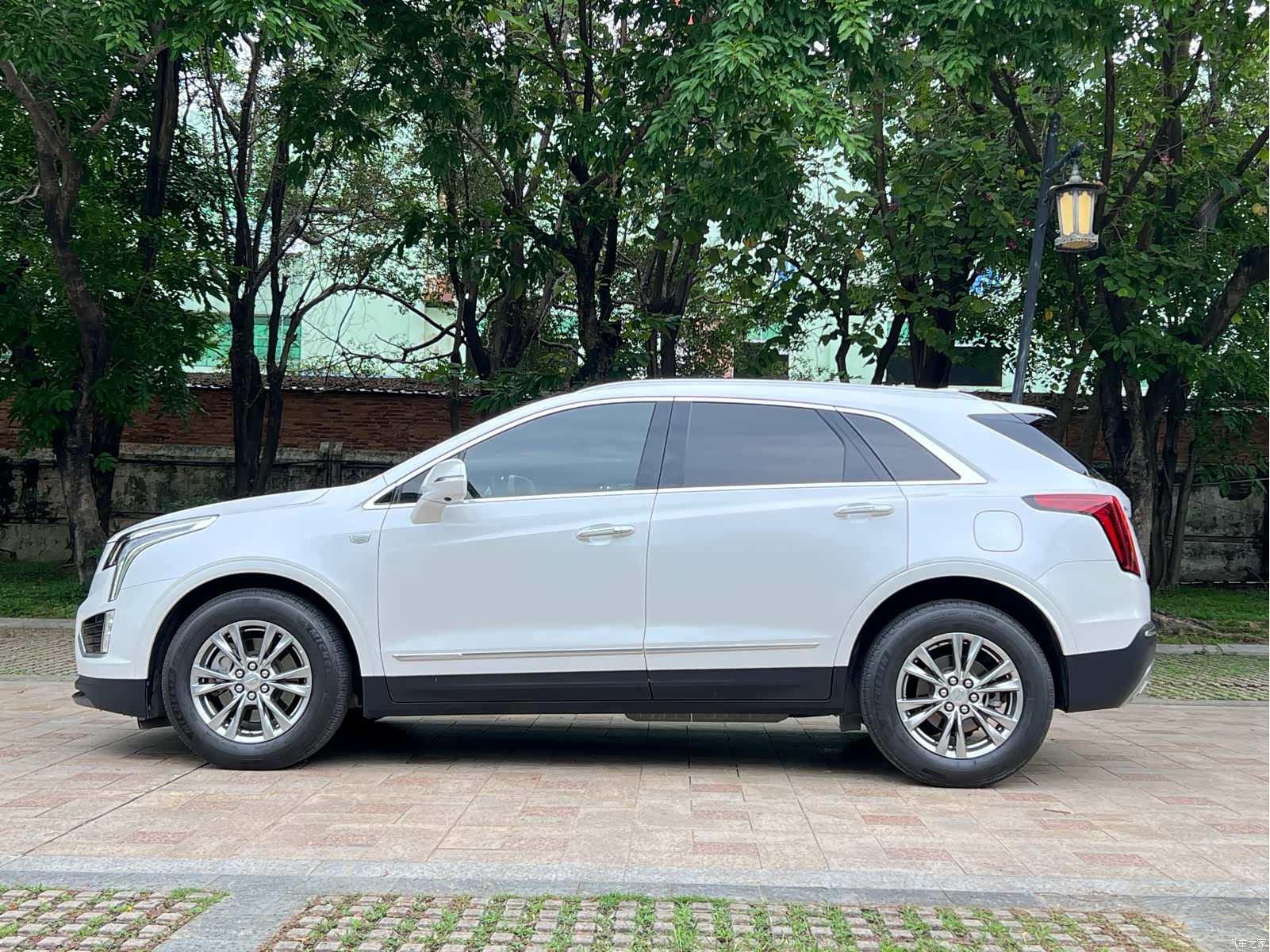 Cadillac XT5, 2020 8