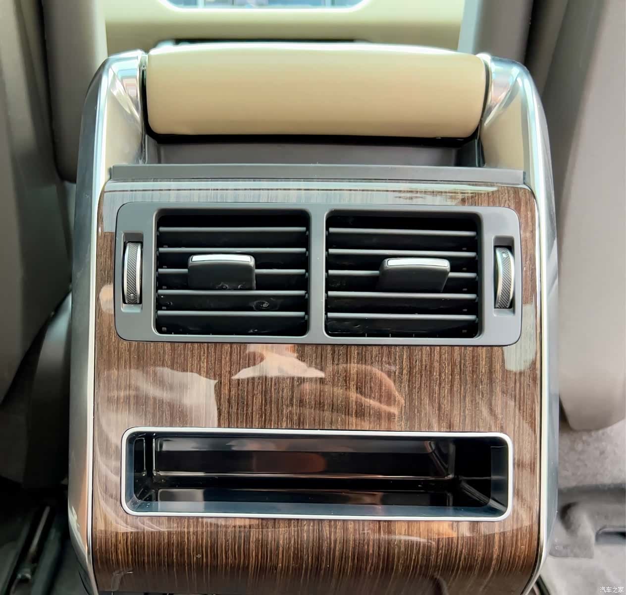 Land Rover Range Rover, 2015 16