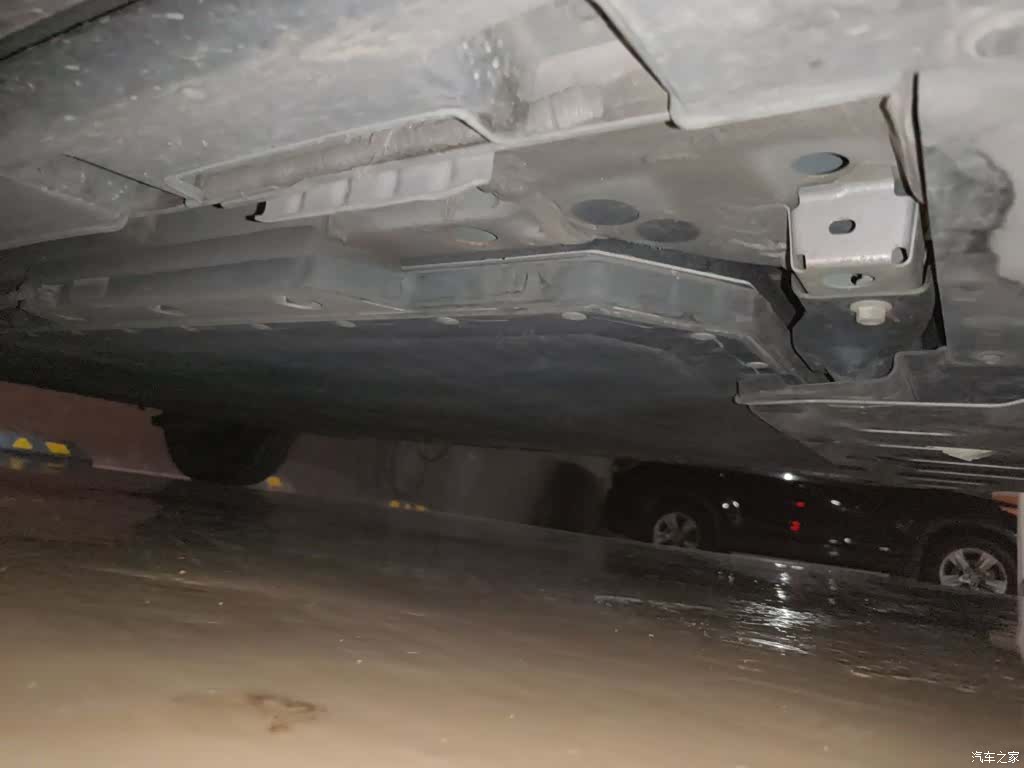 BYD Dolphin, 2022 16