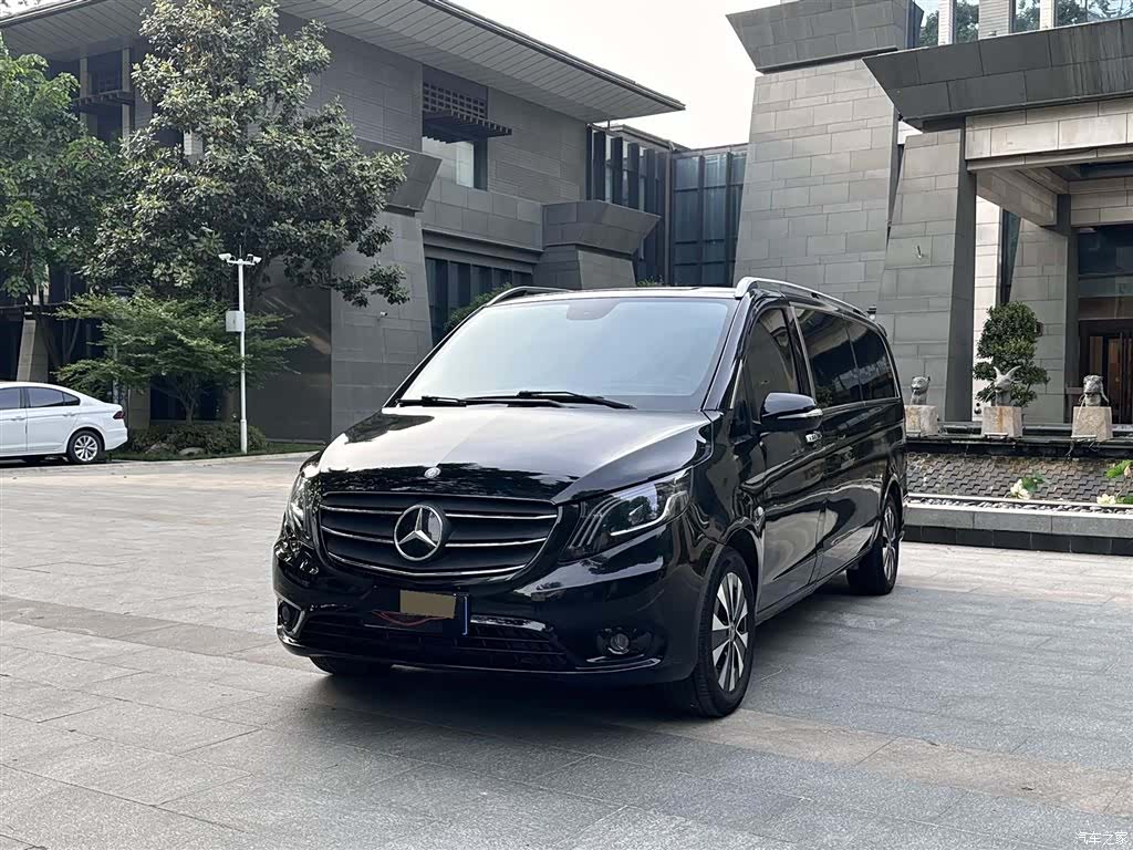 Mercedes-Benz 9, 2021 1