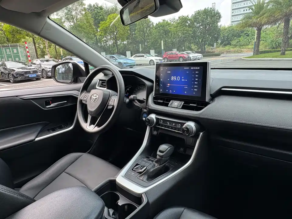 Toyota RAV4 Rongfang Dual Engine E+