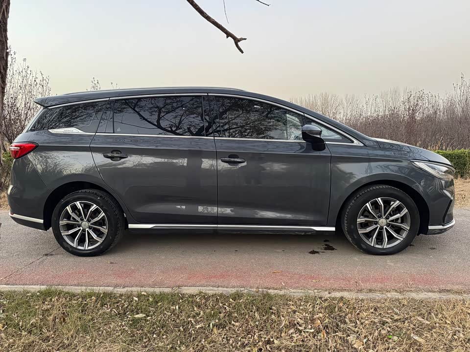 BYD Song MAX
