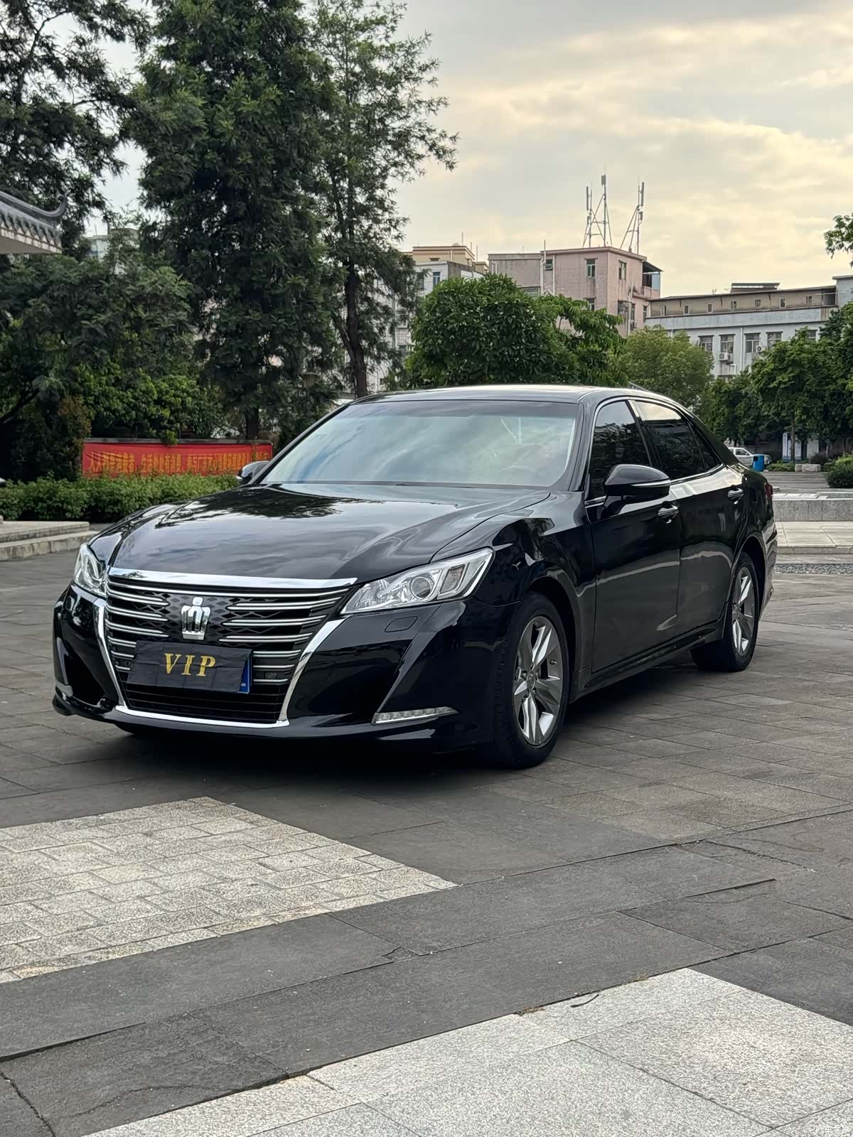 Toyota Crown, 2017 1