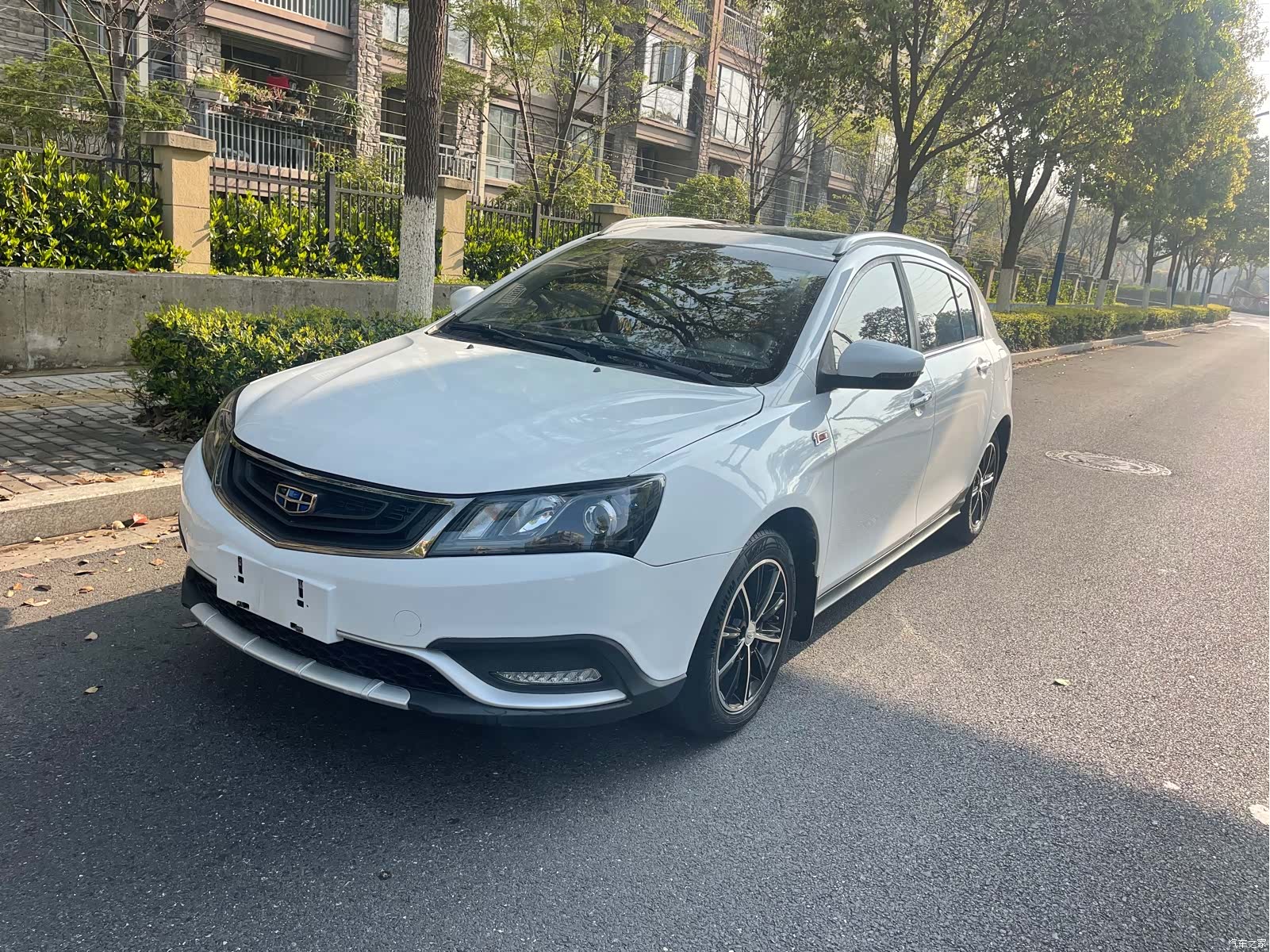 Geely Emgrand, 2017 1