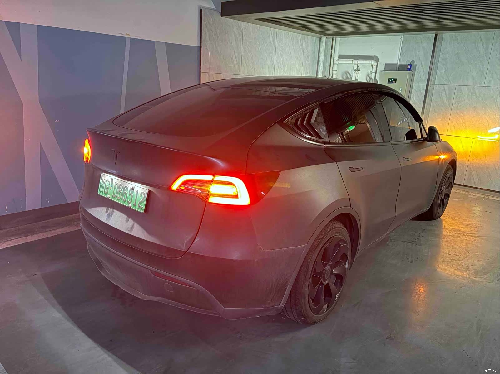 Tesla Model Y, 2022 2