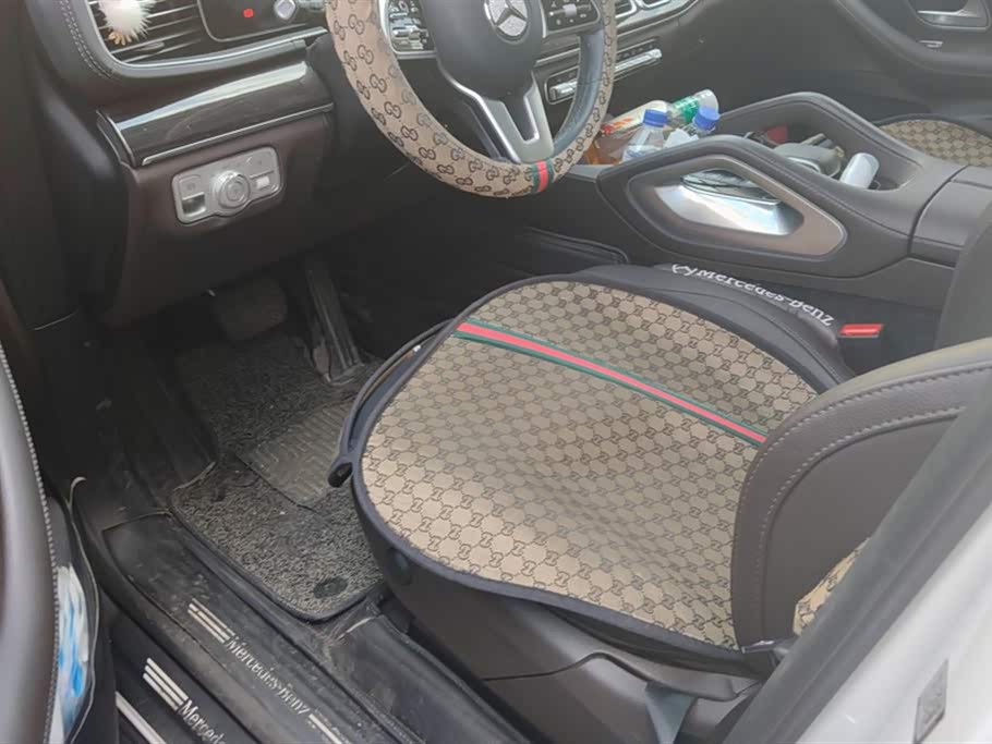 Mercedes-Benz GLE Mercedes-Benz GLE