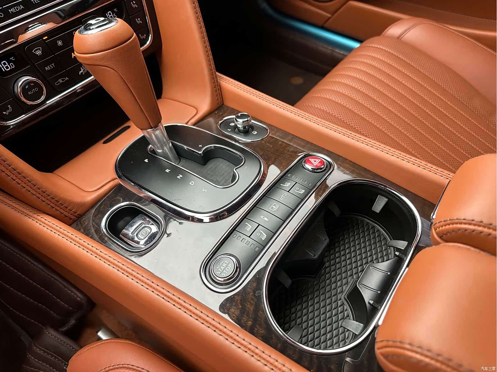 Bentley Flying Spur, 2018 14
