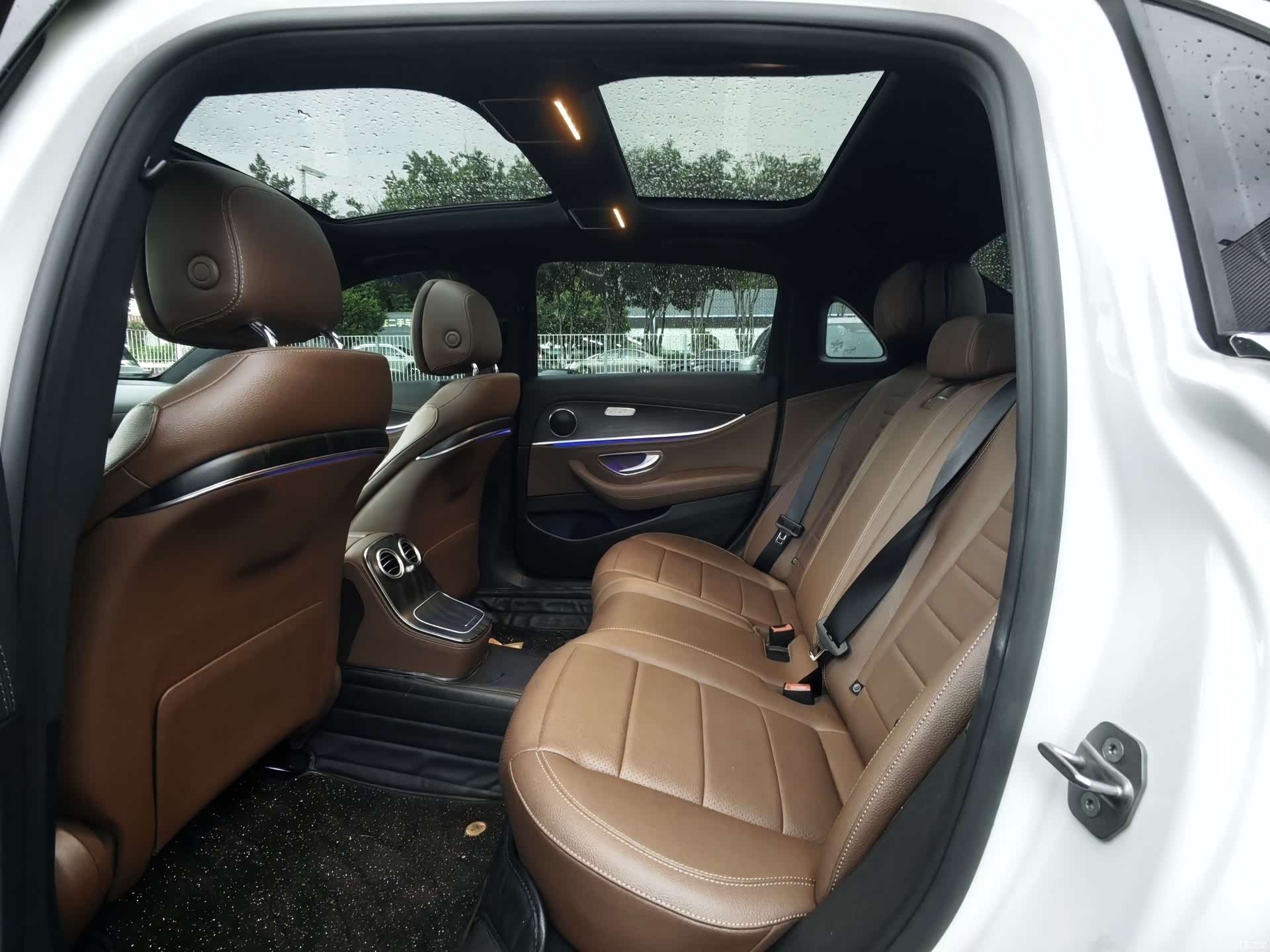 Mercedes-Benz E-Class, 2021 13