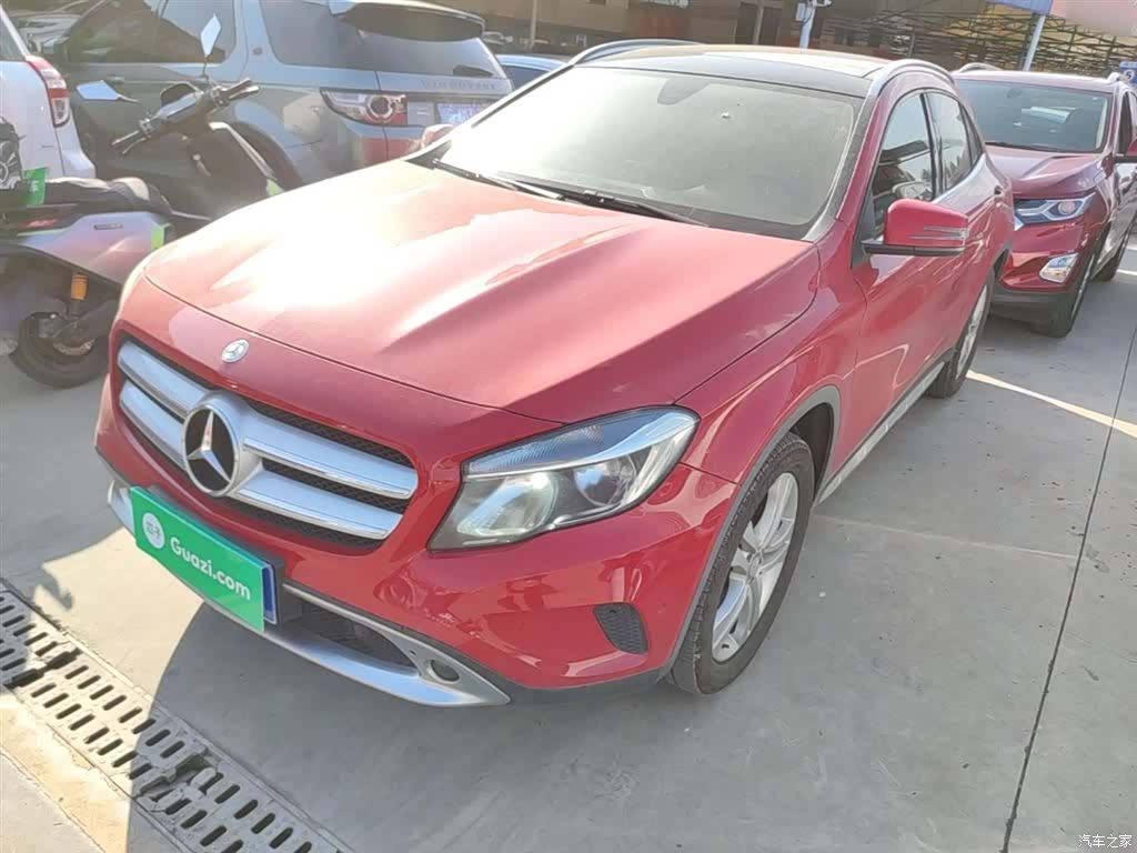 Mercedes-Benz GLA