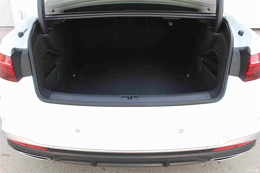 Audi A4L, 2021 18