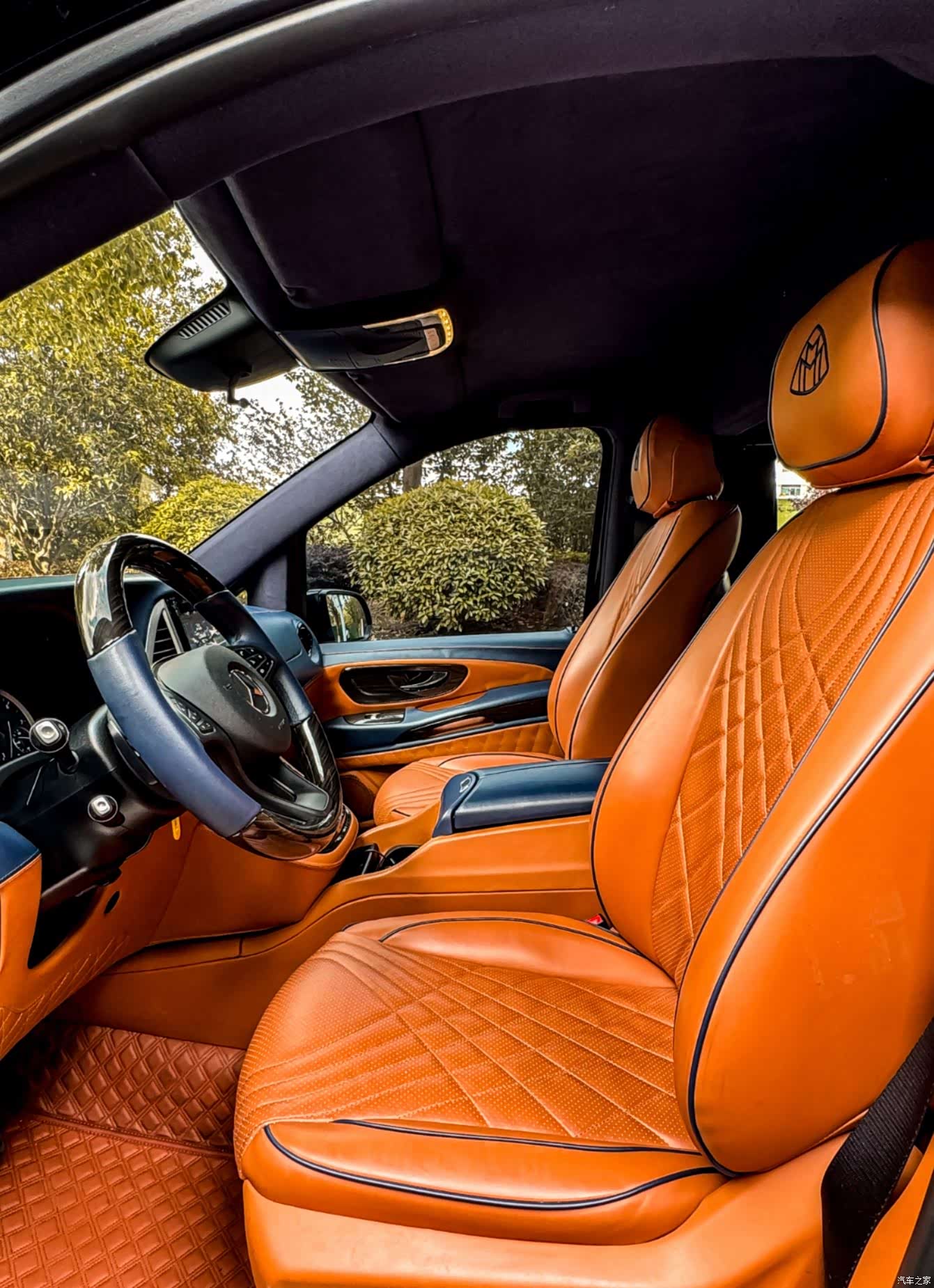 Mercedes-Benz 7, 2022 3