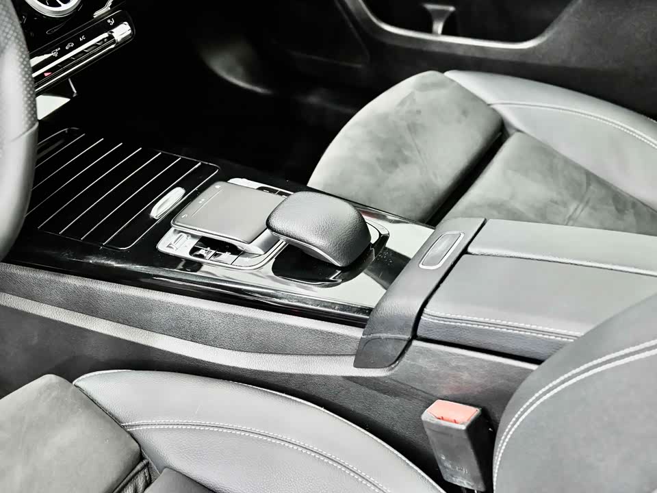 Mercedes-Benz Class A Mercedes-Benz Class A