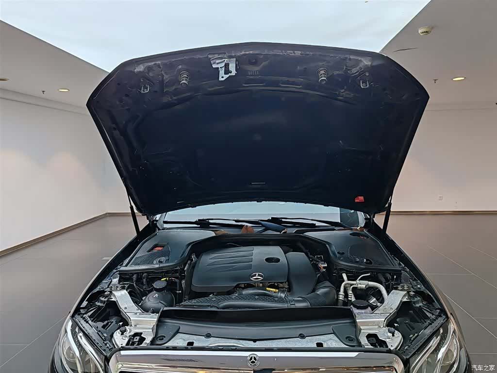 Mercedes-Benz E-Class, 2020 12