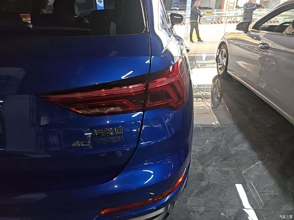 Audi Q3, 2019 8