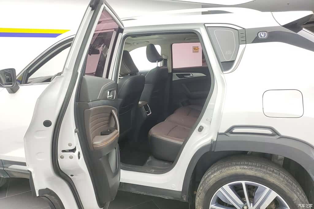 Changan CS35, 2020 11