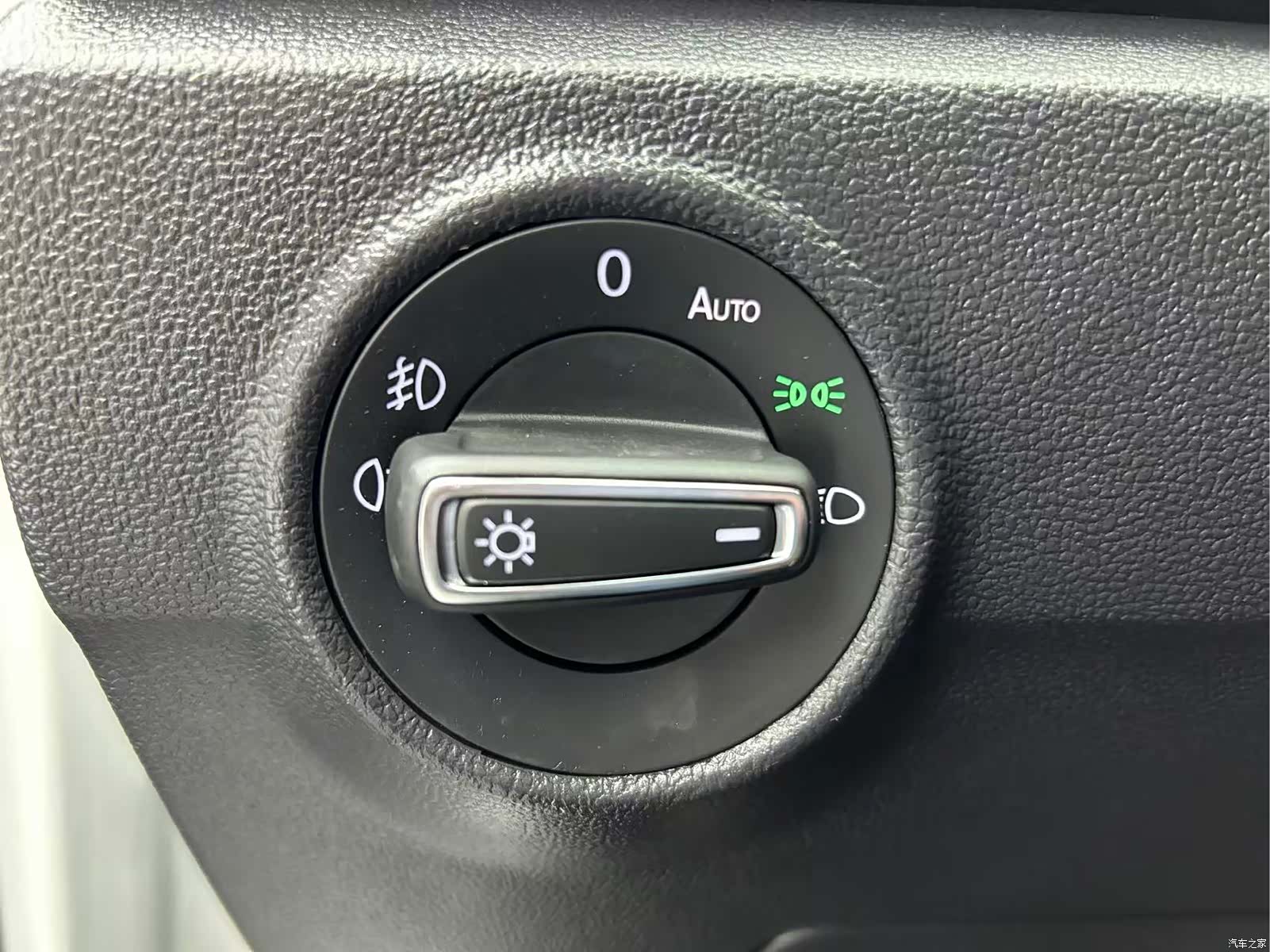 Volkswagen T-ROC, 2022 12