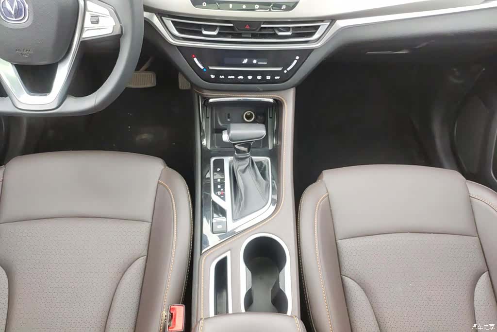 Changan CS35, 2020 16