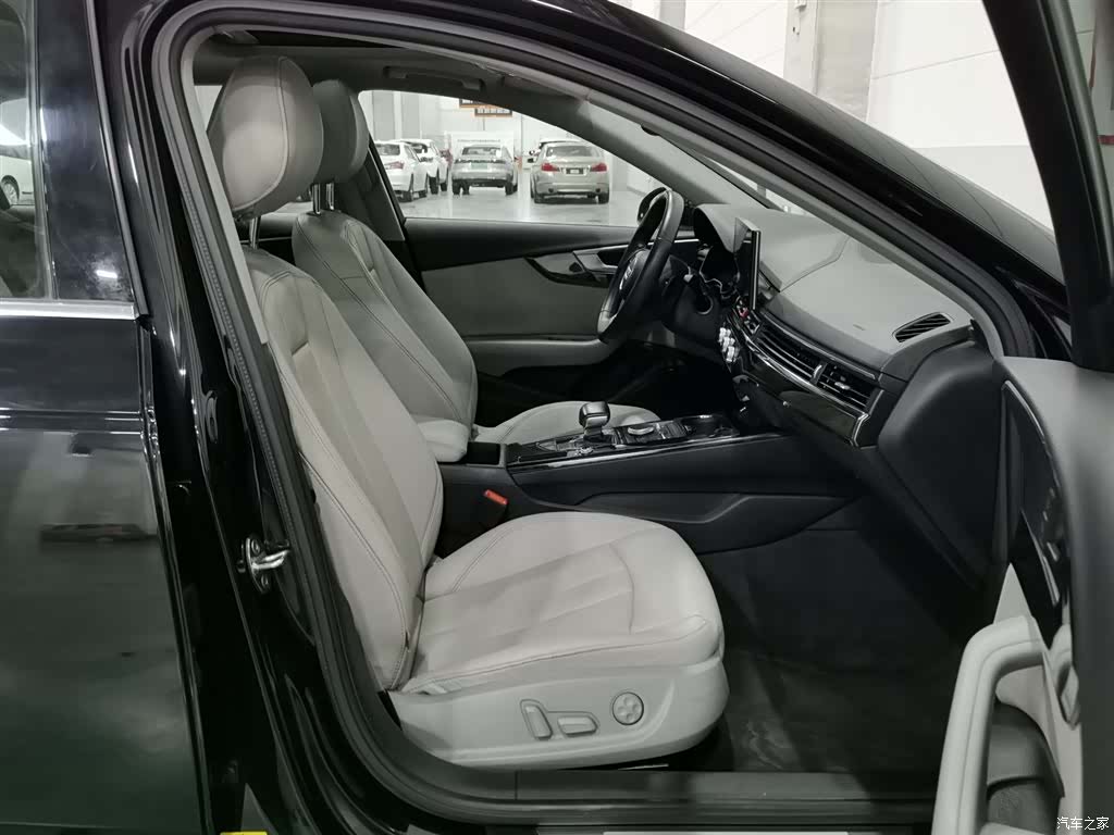 Audi A4L, 2017 23