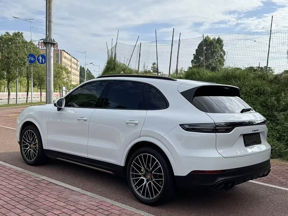 Porsche Cayenne Porsche Cayenne