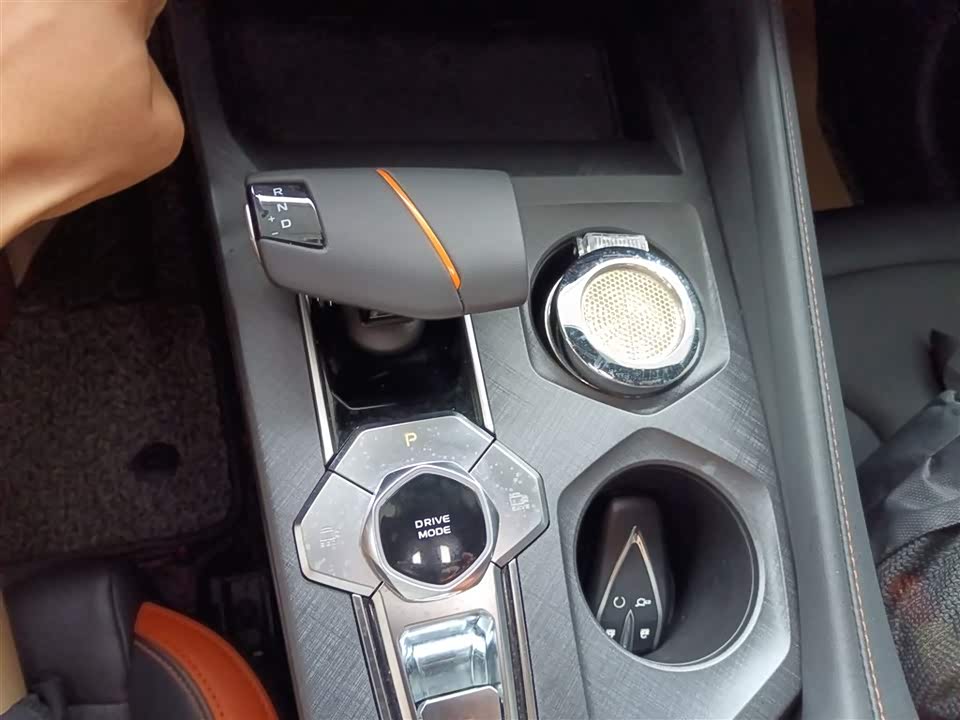 Changan UNI-V Changan UNI-V