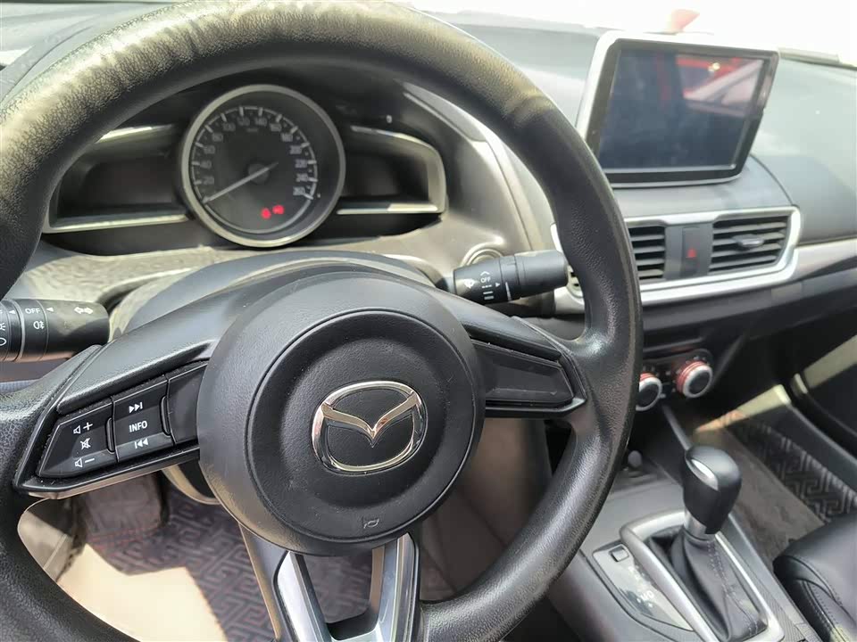 Mazda 3 Angkesaila Mazda 3 Angkesaila