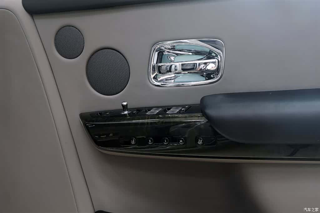 Rolls-Royce Phantom, 2019 17