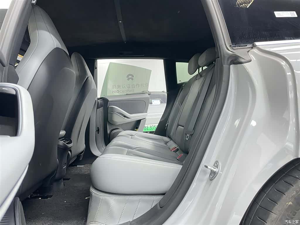 NIO ET5, 2024 10