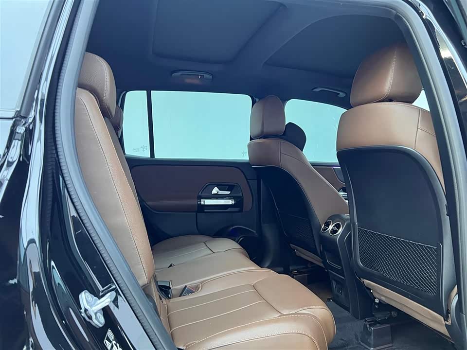 Mercedes-Benz GLB Mercedes-Benz GLB