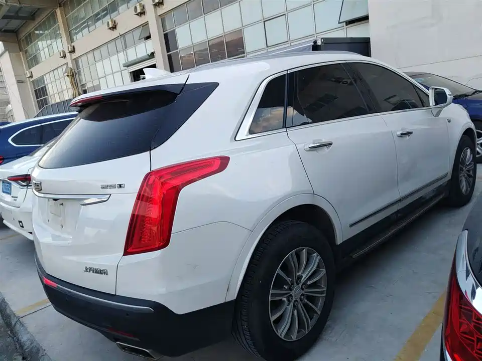 Cadillac XT5