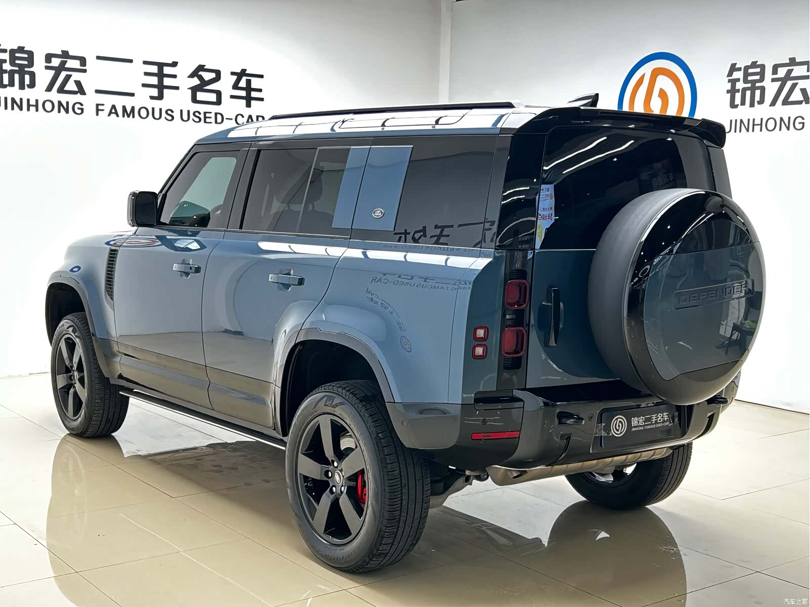 Land Rover Defender, 2024 24