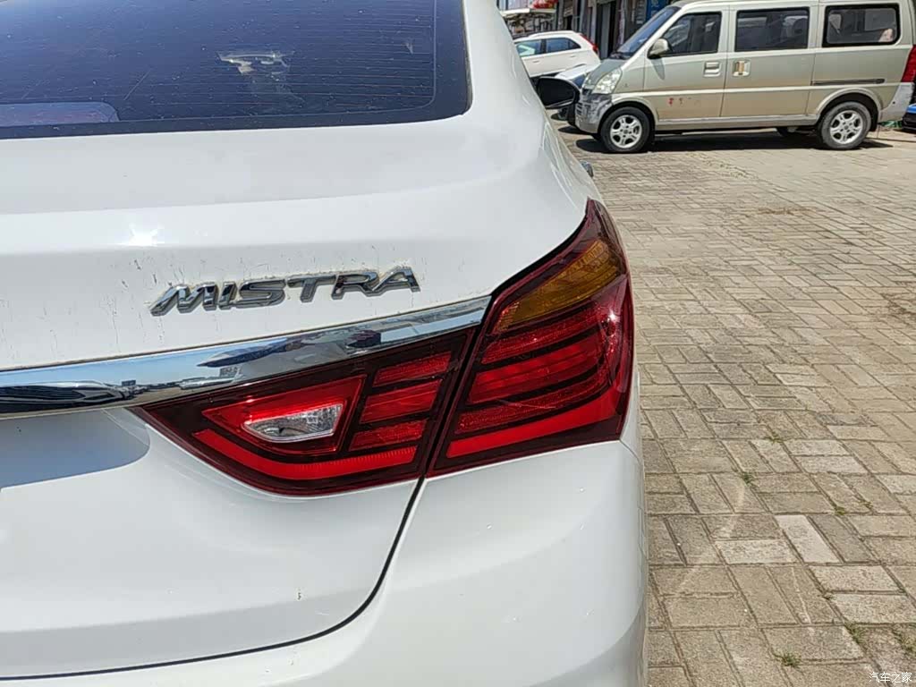Hyundai DLX, 2017 8