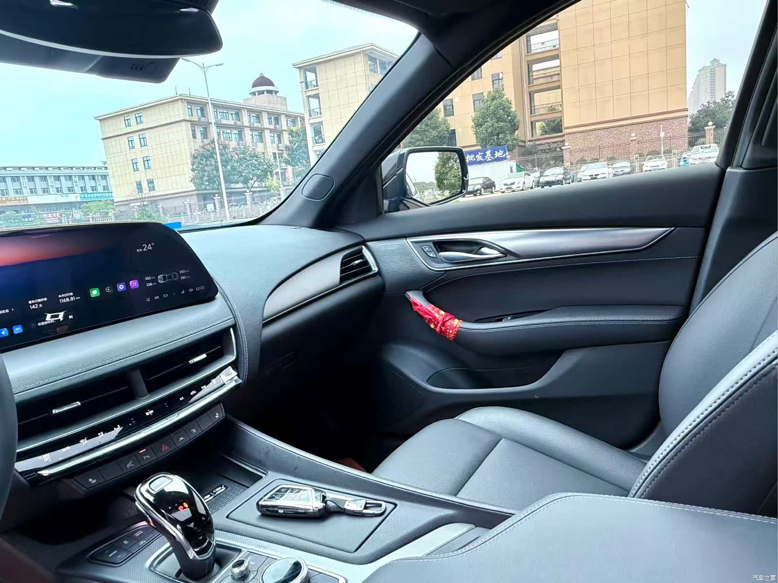 Cadillac CT5, 2025 15