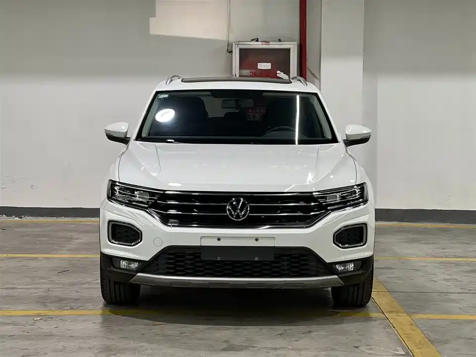 Volkswagen T-ROC exploring Songs