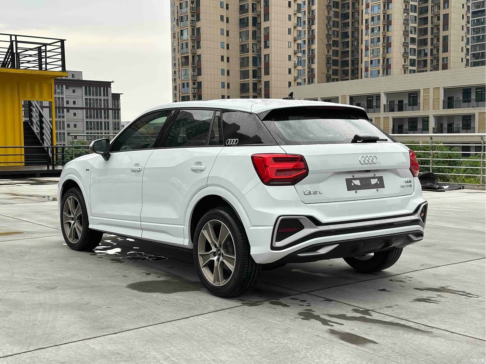 Audi Q2L, 2022 4